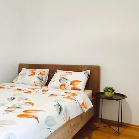 Apartment Alacaster B *