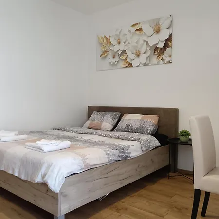 Apartment Alacaster B Novi Sad